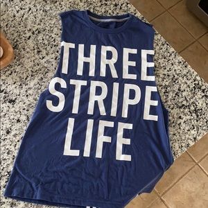 Women’s adidas shirt